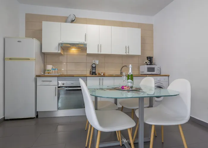 Semesterbostad Casa Alsa *